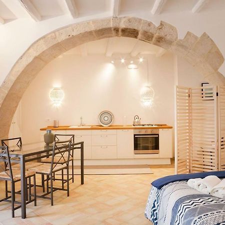 Suite Entissar Ortigia / Wifi Syracuse Екстер'єр фото